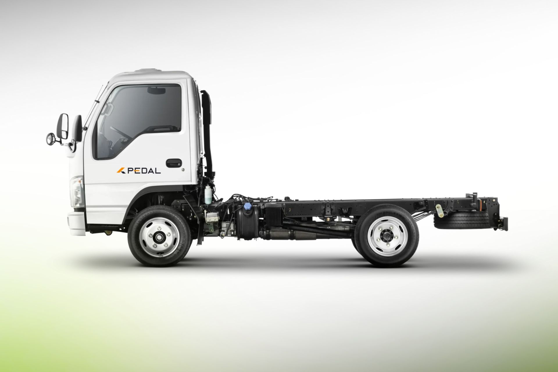 اتاق بار کامیونت دافران q1