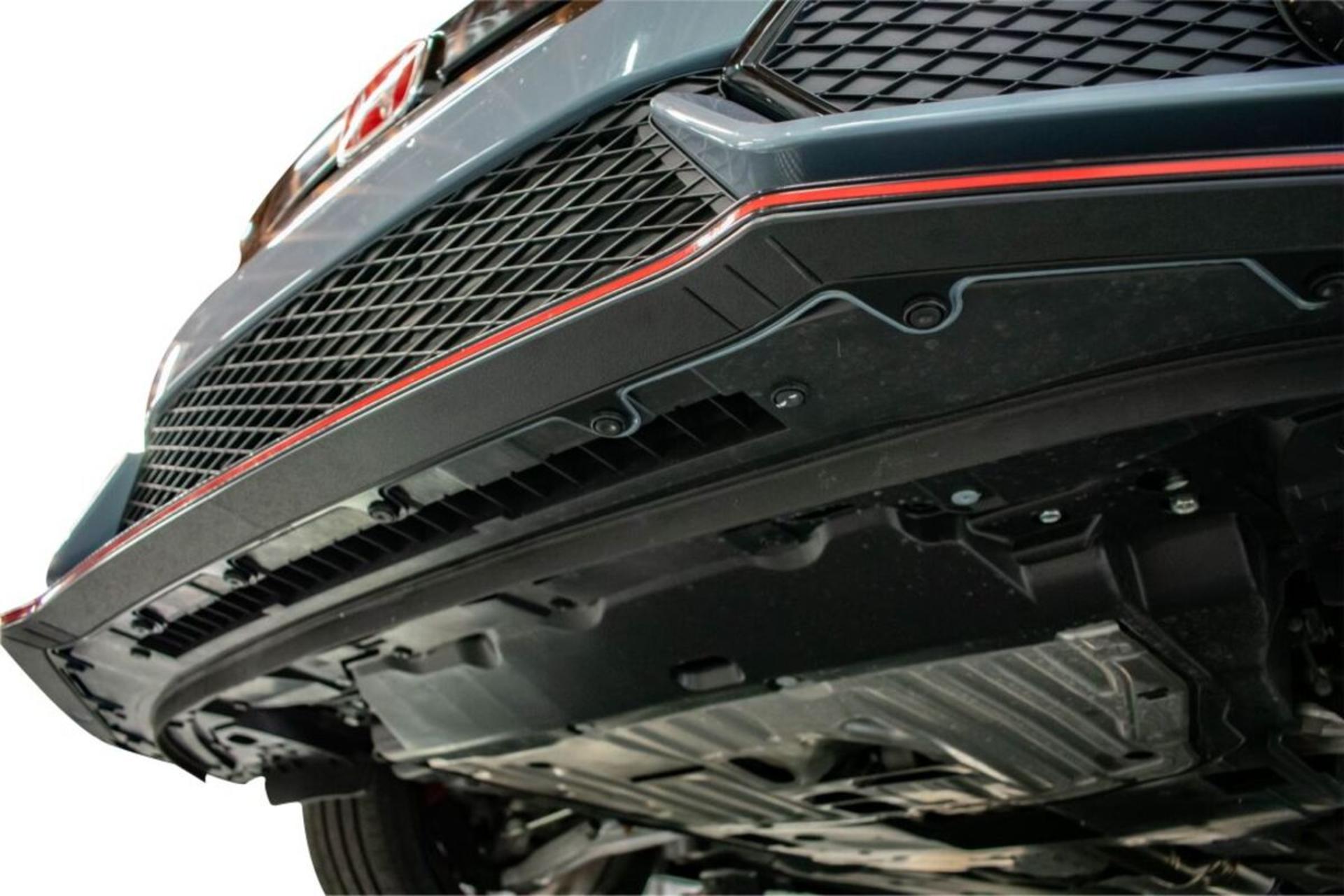 سینی زیر موتور هوندا سیویک