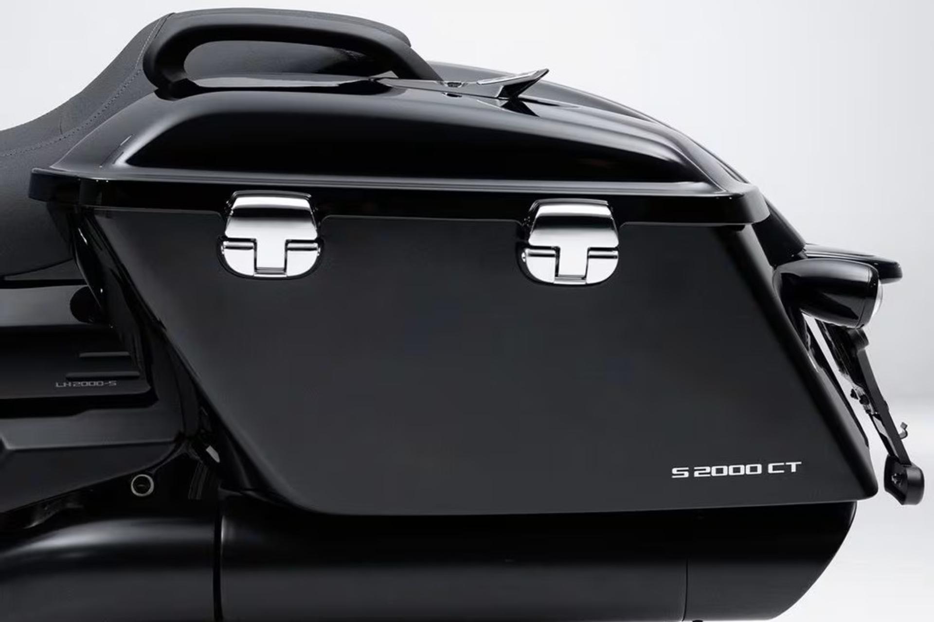 بگر موتورسیکلت سوئو s2000ct