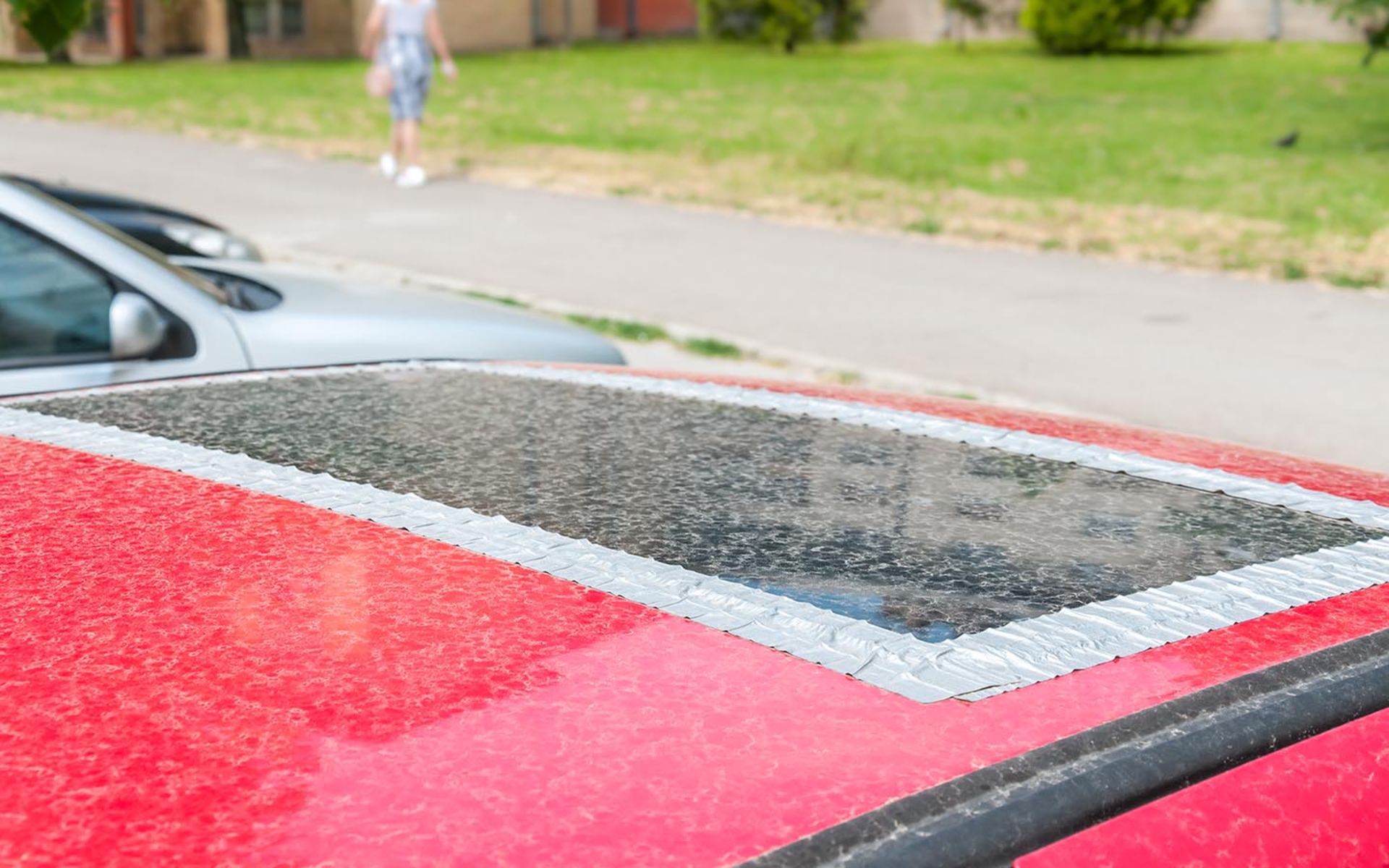 نشتی سانروف