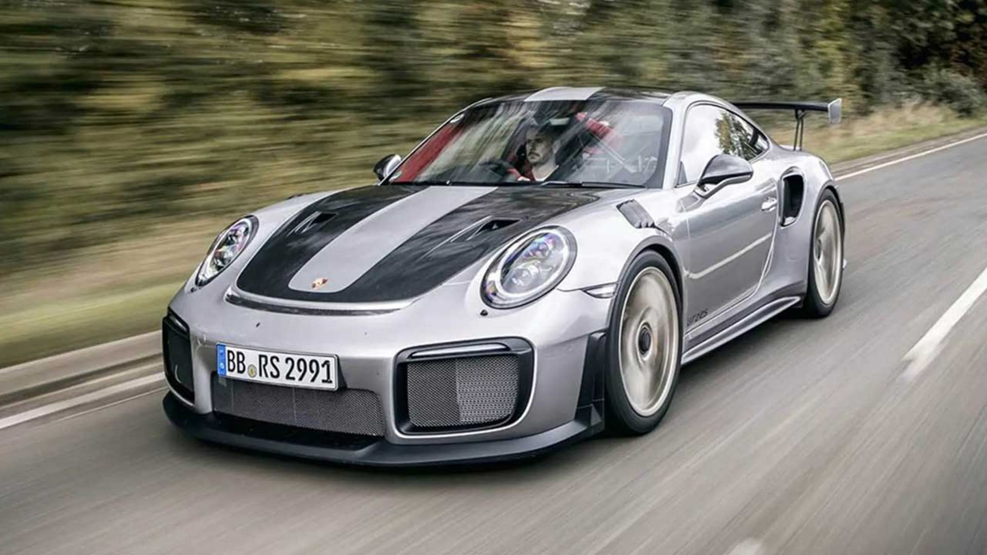 پورشه 911 GT2 RS