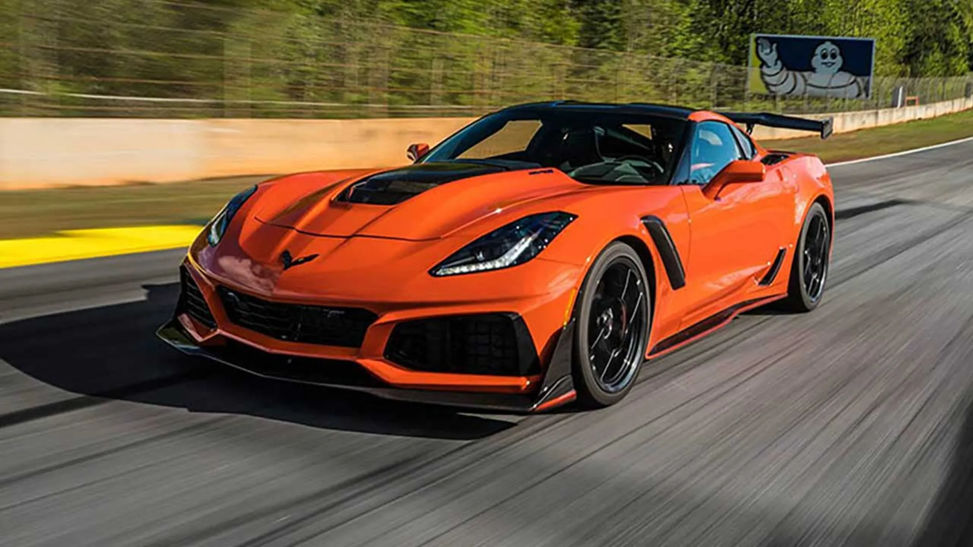 شورلت کوروت C7 ZR1