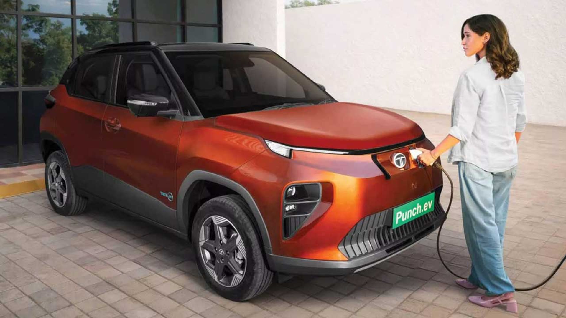 تاتا پانچ برقی جدید