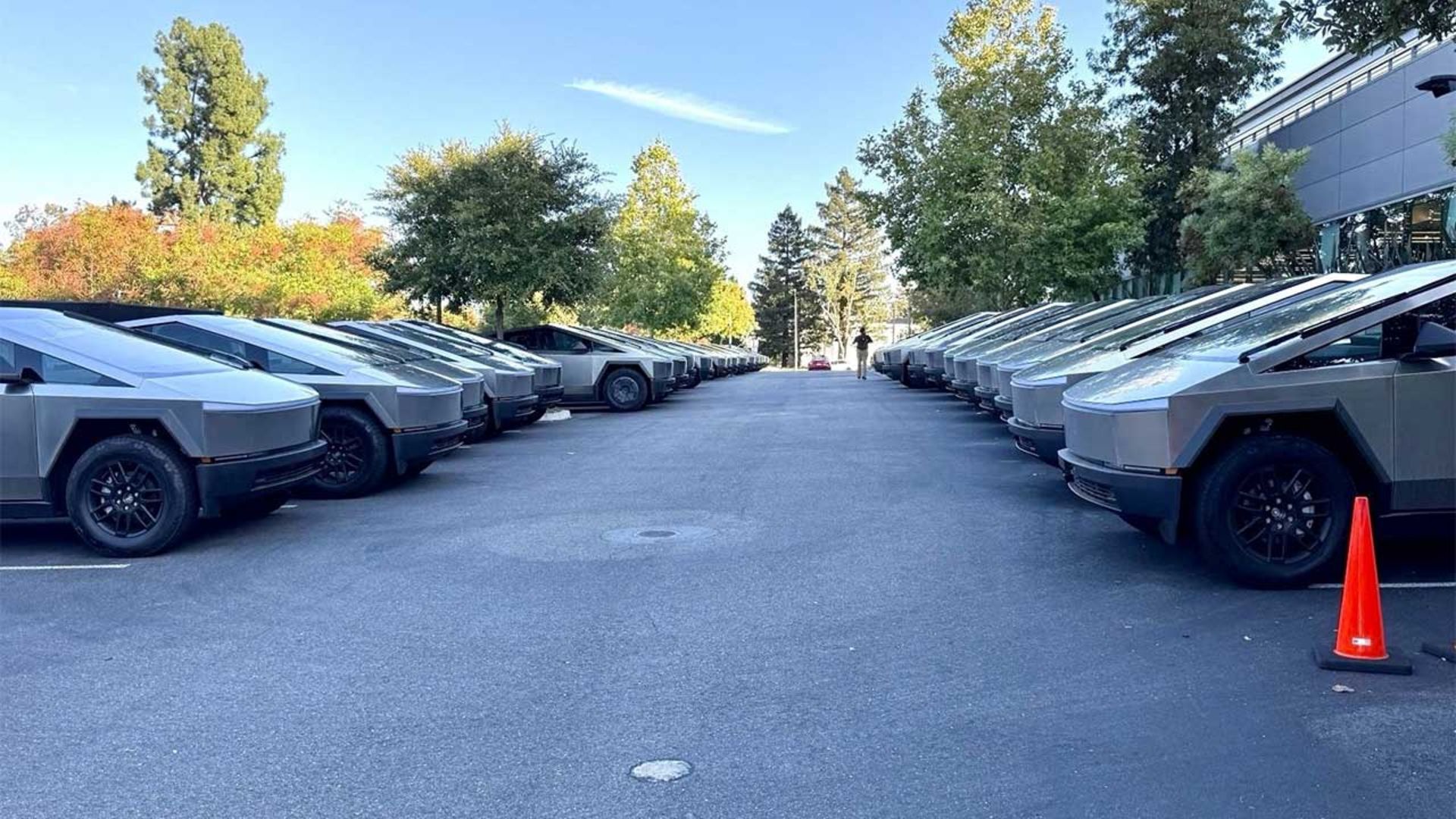 تسلا سایبرتراک