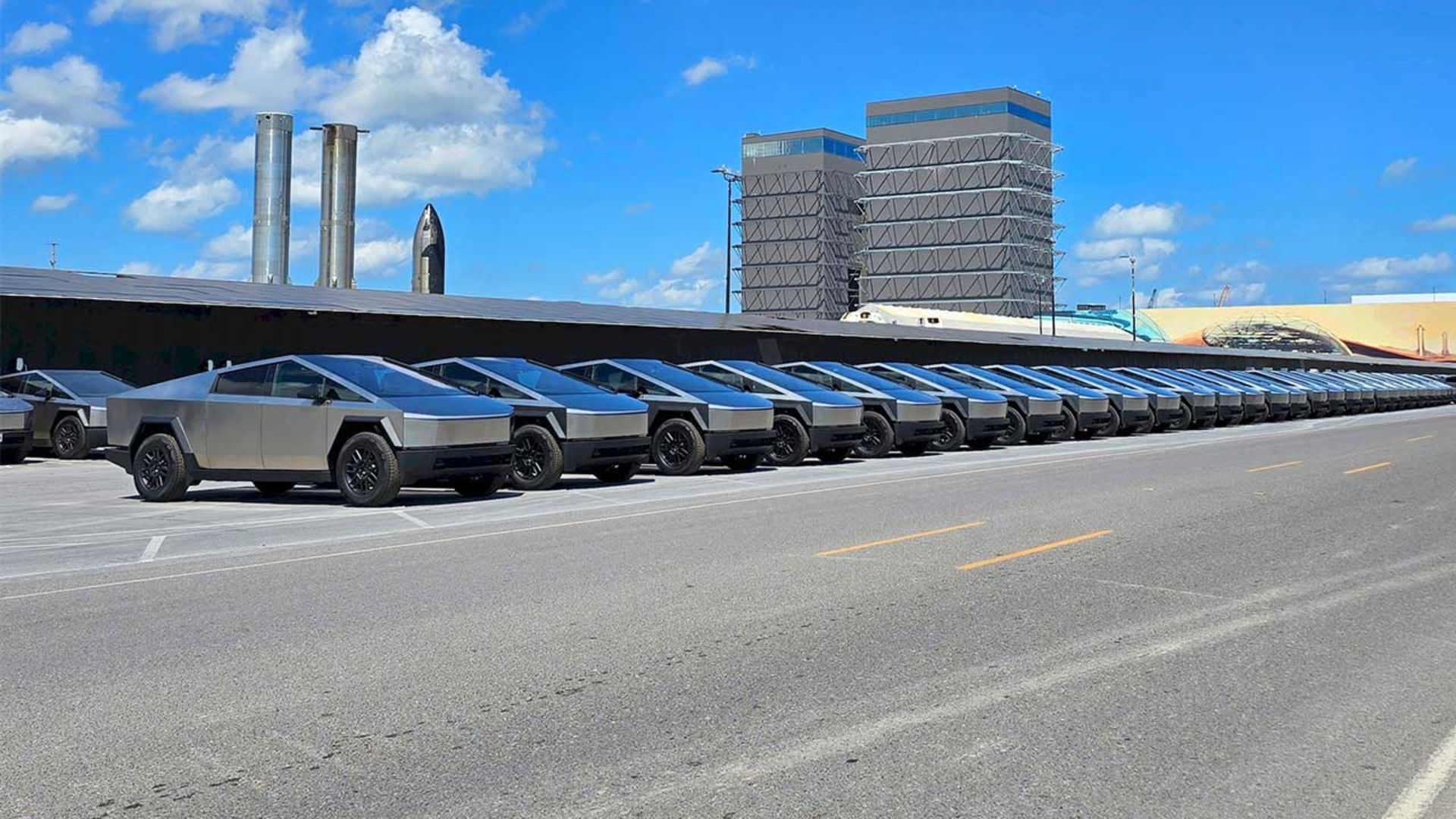 تسلا سایبرتراک