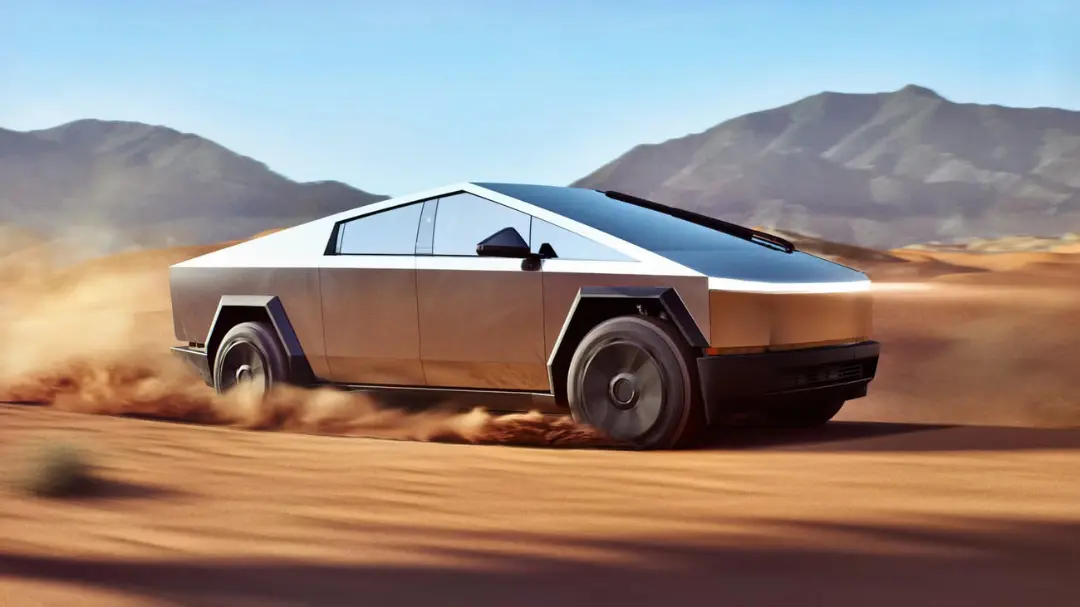 خودرو تسلا سایبرتراک (Tesla Cybertruck) در حال حرکت در میان گرد و غبار بیابان