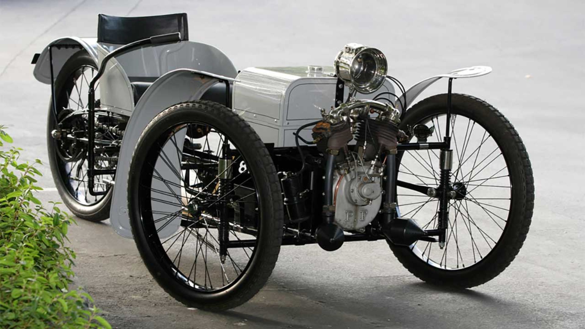 عجیب‌ترین خودروهای سه‌چرخ 