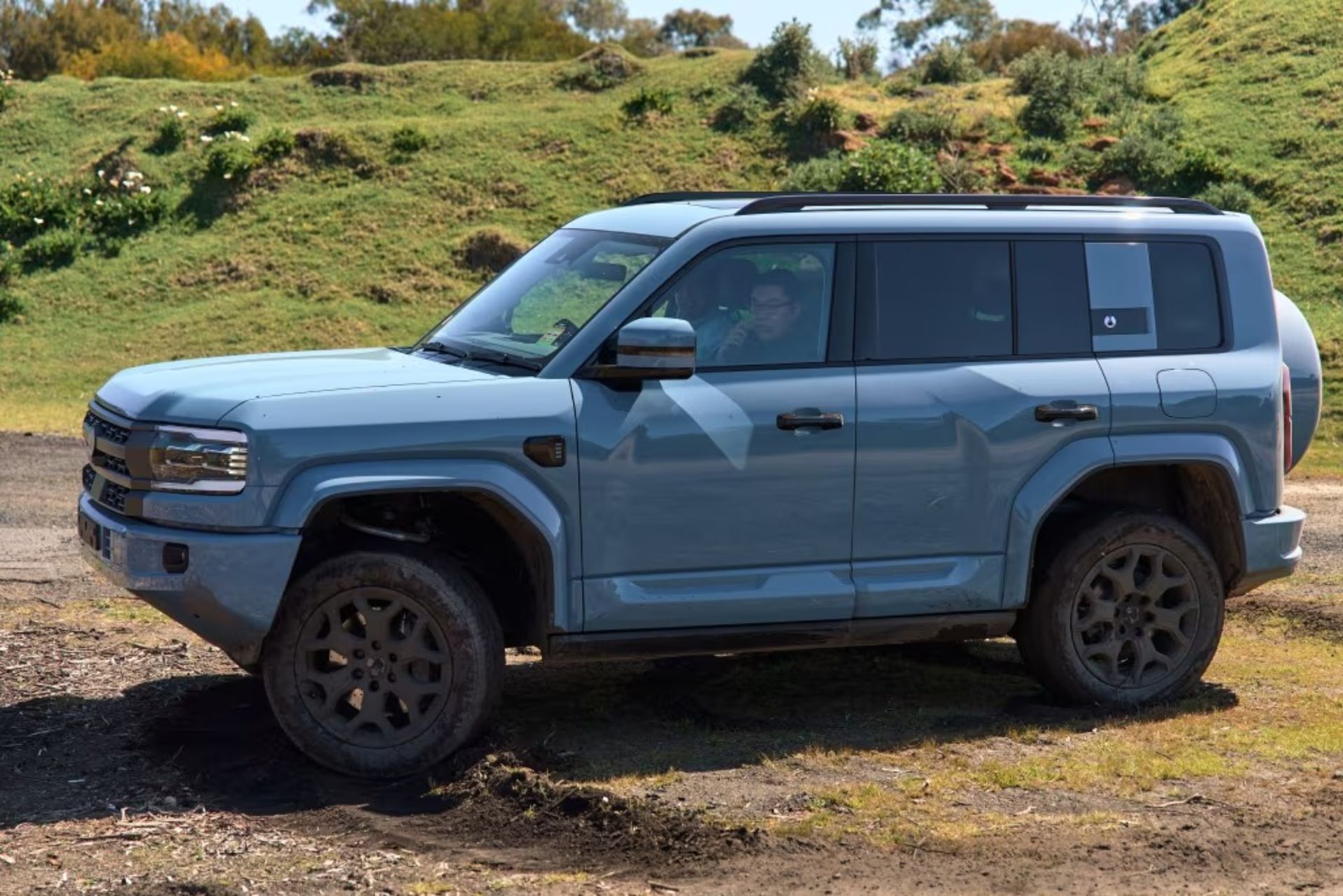 Tigard motor leopard5 BYD bao denza B5