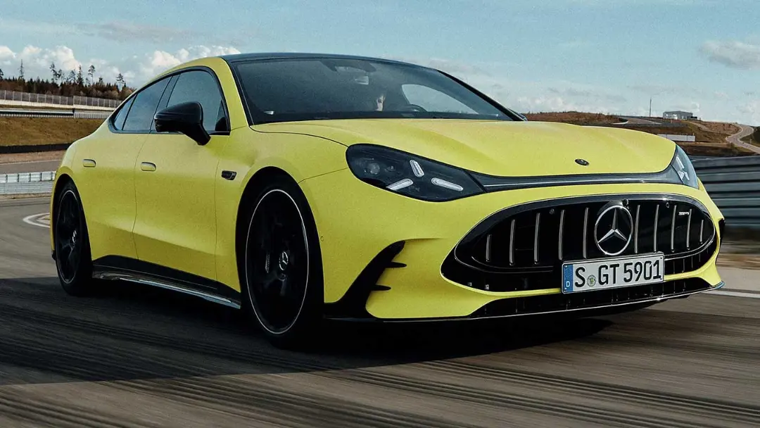 مرسدس AMG GT چهاردر