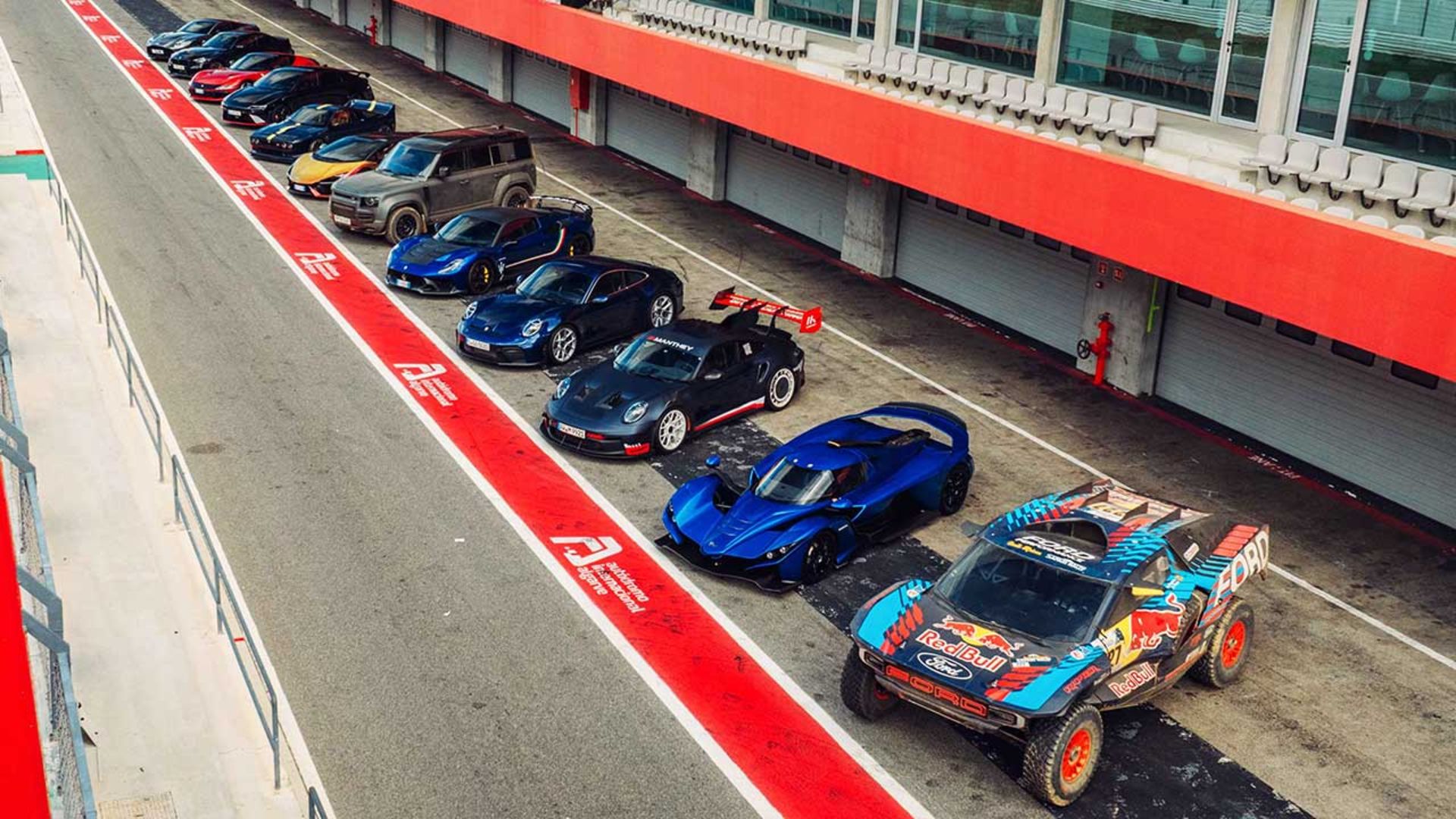 خودروی پرفورمنس سال 2025 تاپ گیر