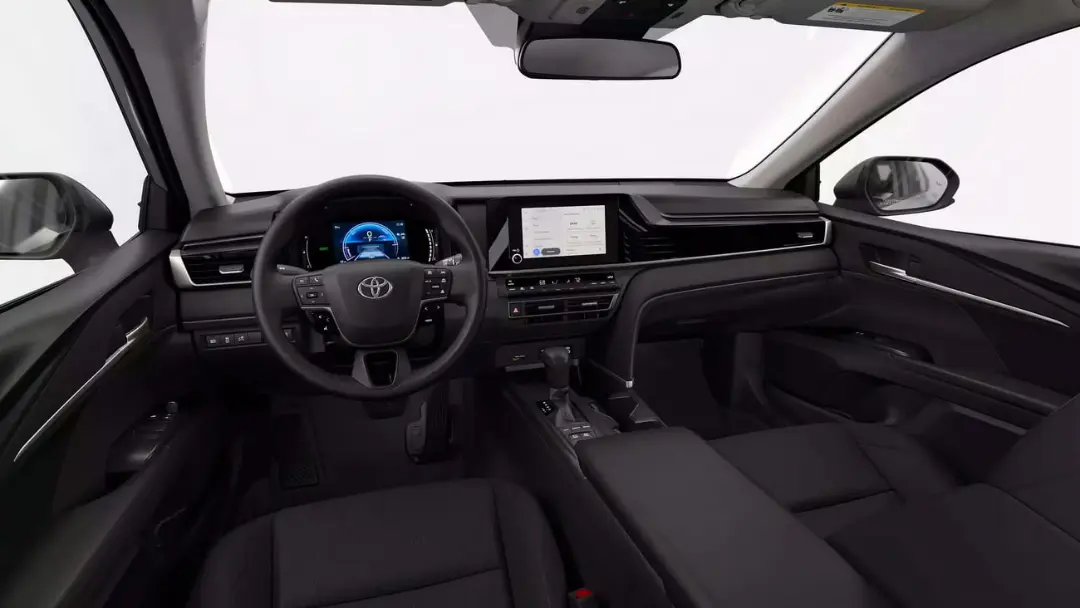 داشبورد و کابین داخلی خودروی تویوتا (Toyota) با نمایشگر دیجیتال