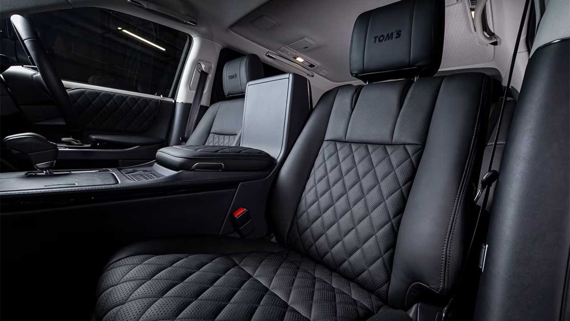 تیونینگ تویوتا سنچوری