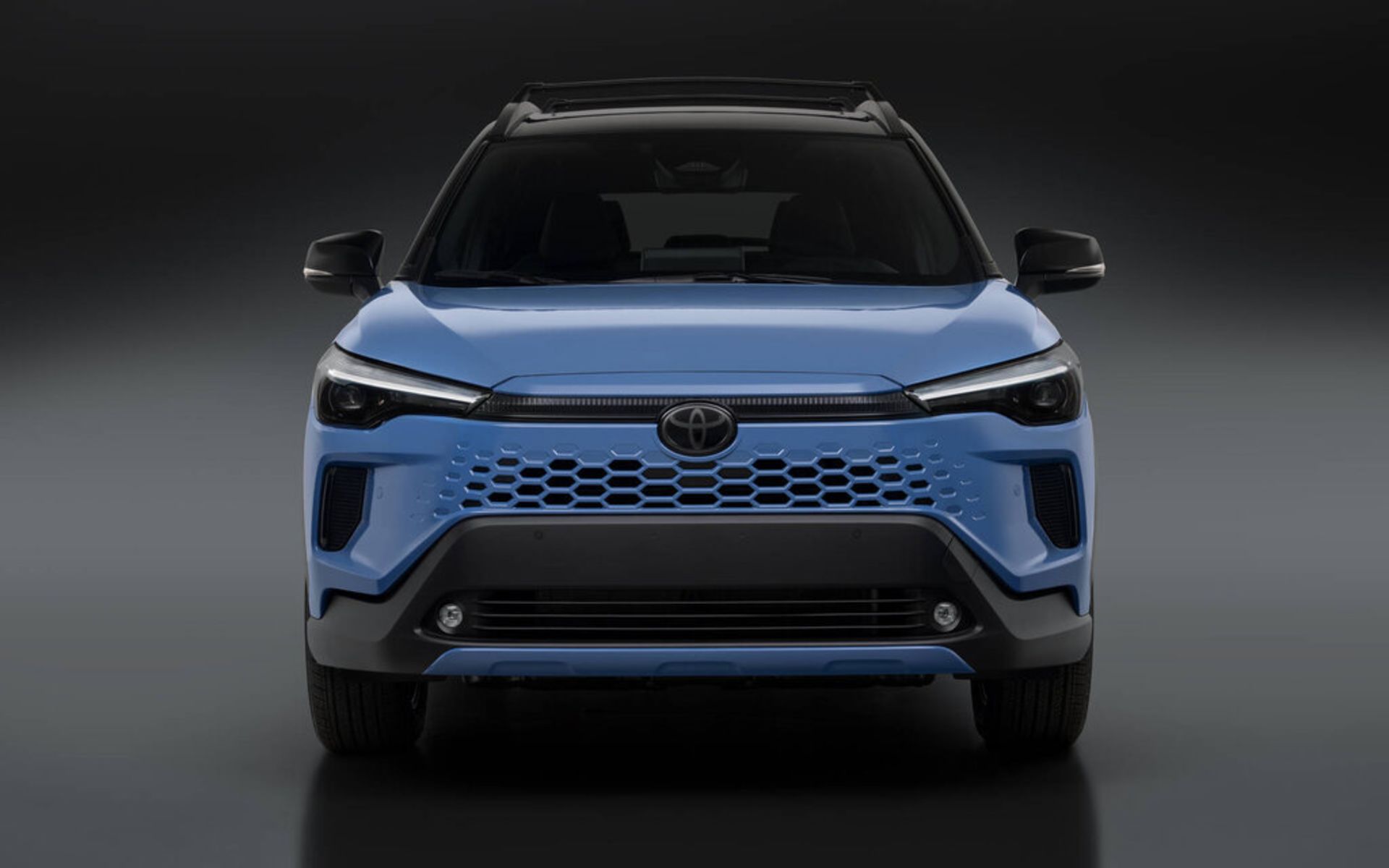 تویوتا کرولا کراس فیس لیفت