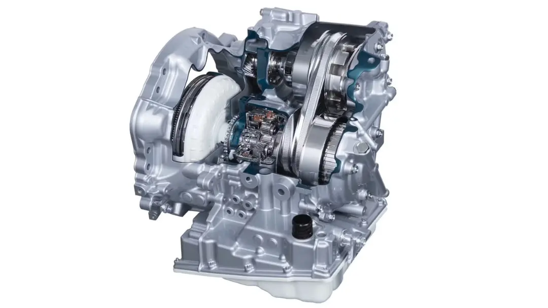 گیربکس CVT تویوتا با نمایش قطعات داخلی و چرخ‌دنده‌ها