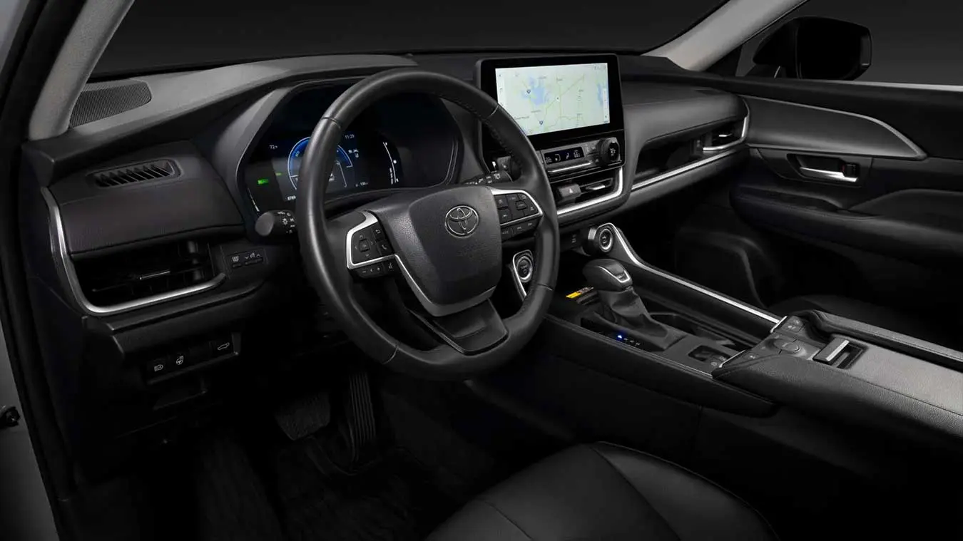 داشبورد و کابین داخلی خودروی تویوتا گرند هایلندر (Toyota Grand Highlander)