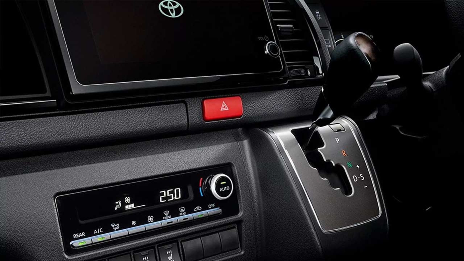 تویوتا هایس مدل 2026