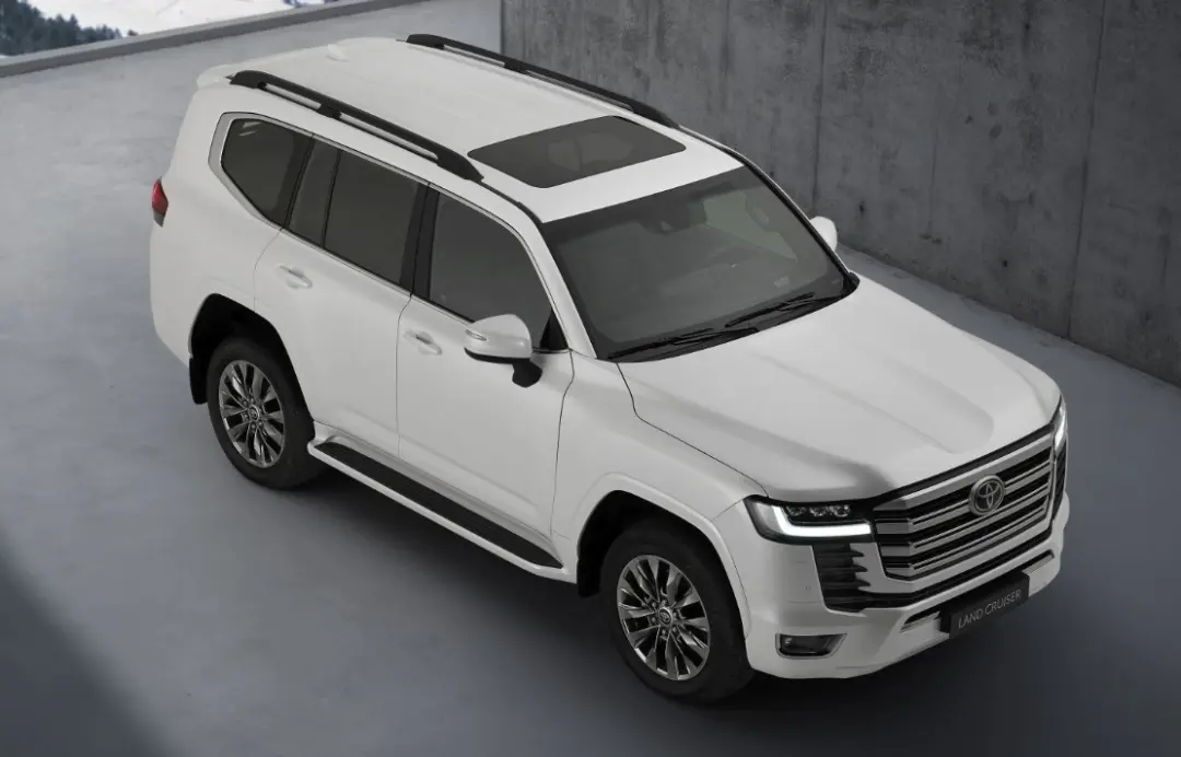 Toyota Land Cruiser (J300)  