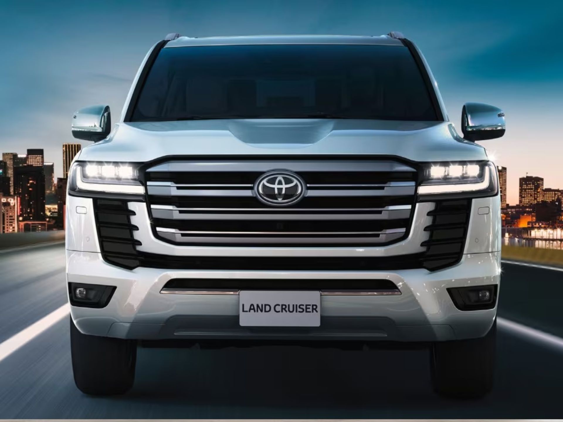 Toyota Land Cruiser (J300) new 