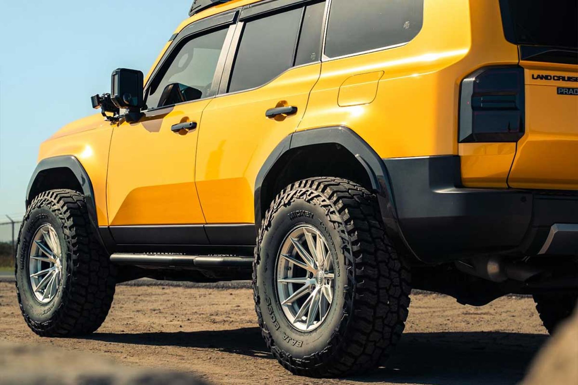 تویوتا پرادو سفارشی آفرود