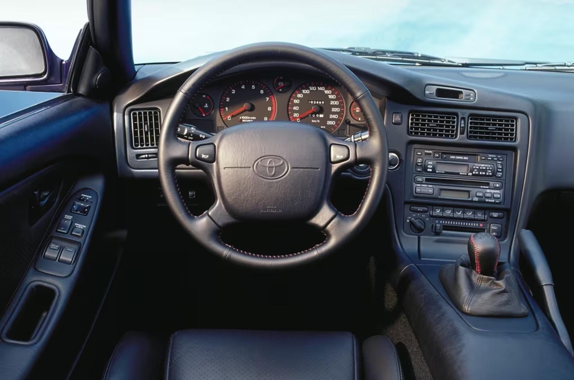  Toyota MR2