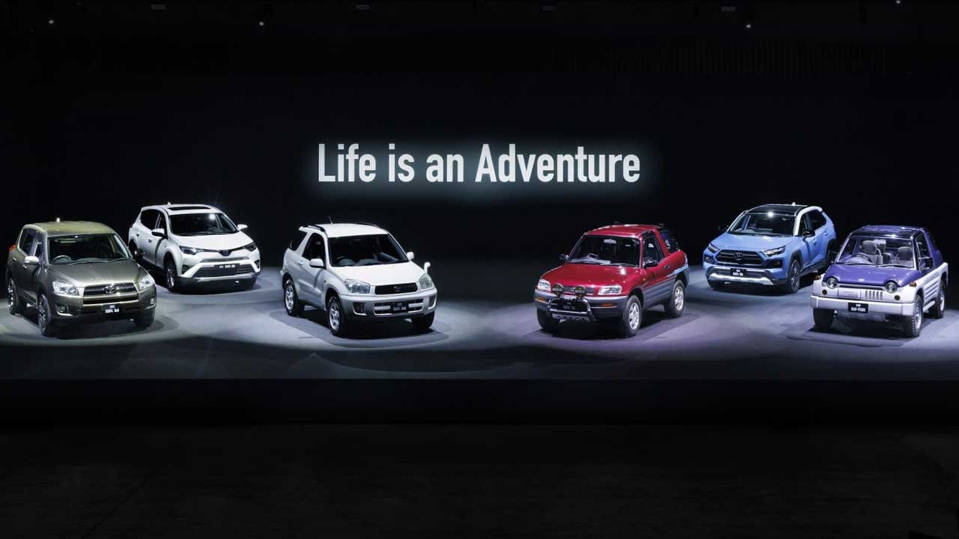 تاریخچه تویوتا راوفور