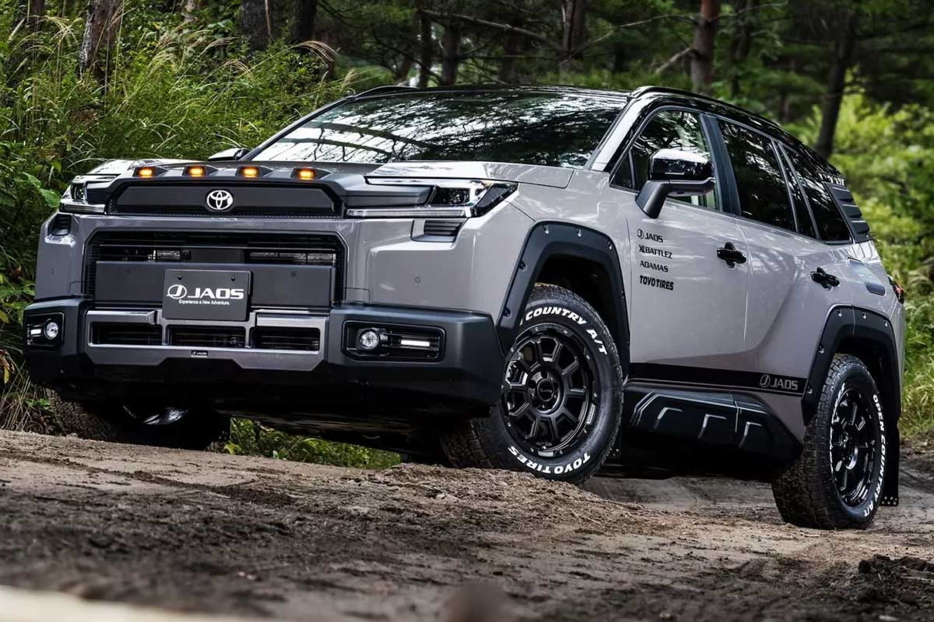 تویوتا راوفور با کیت آفرود