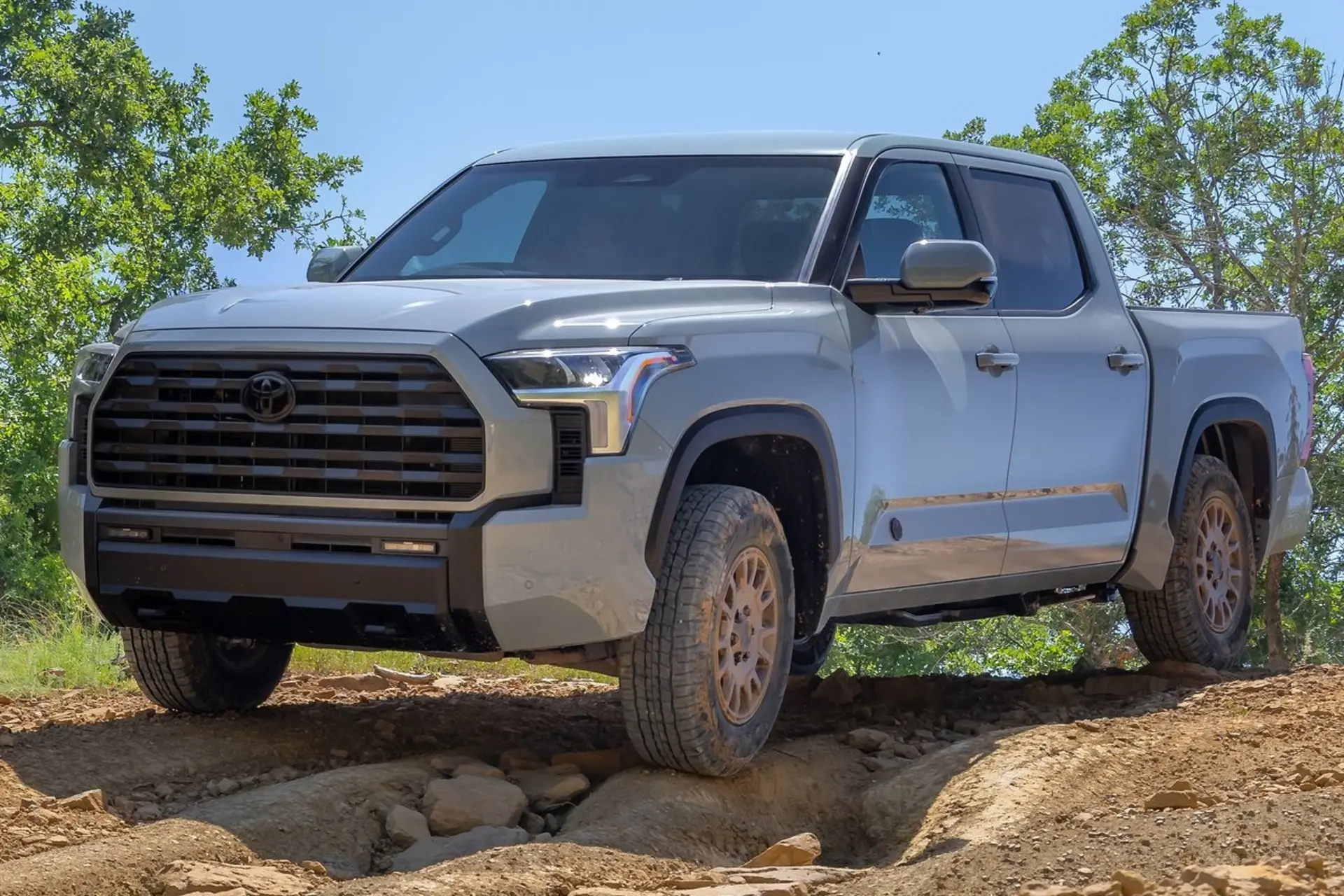   2027 Toyota Tundra Trailhunter