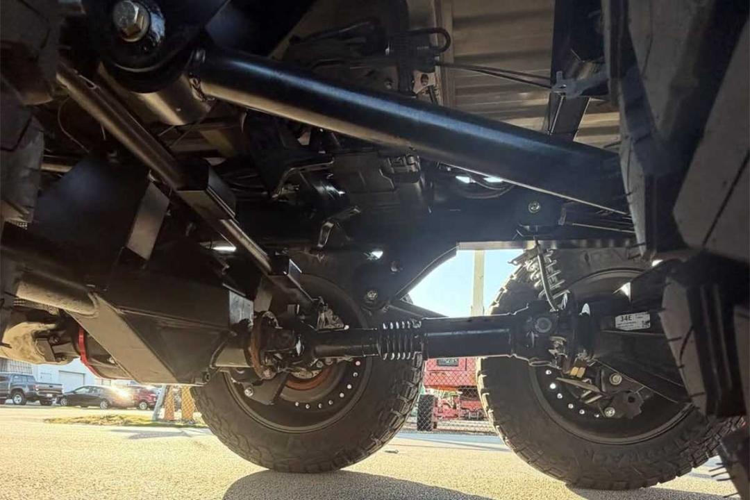 تویوتا تاندرا 6x6