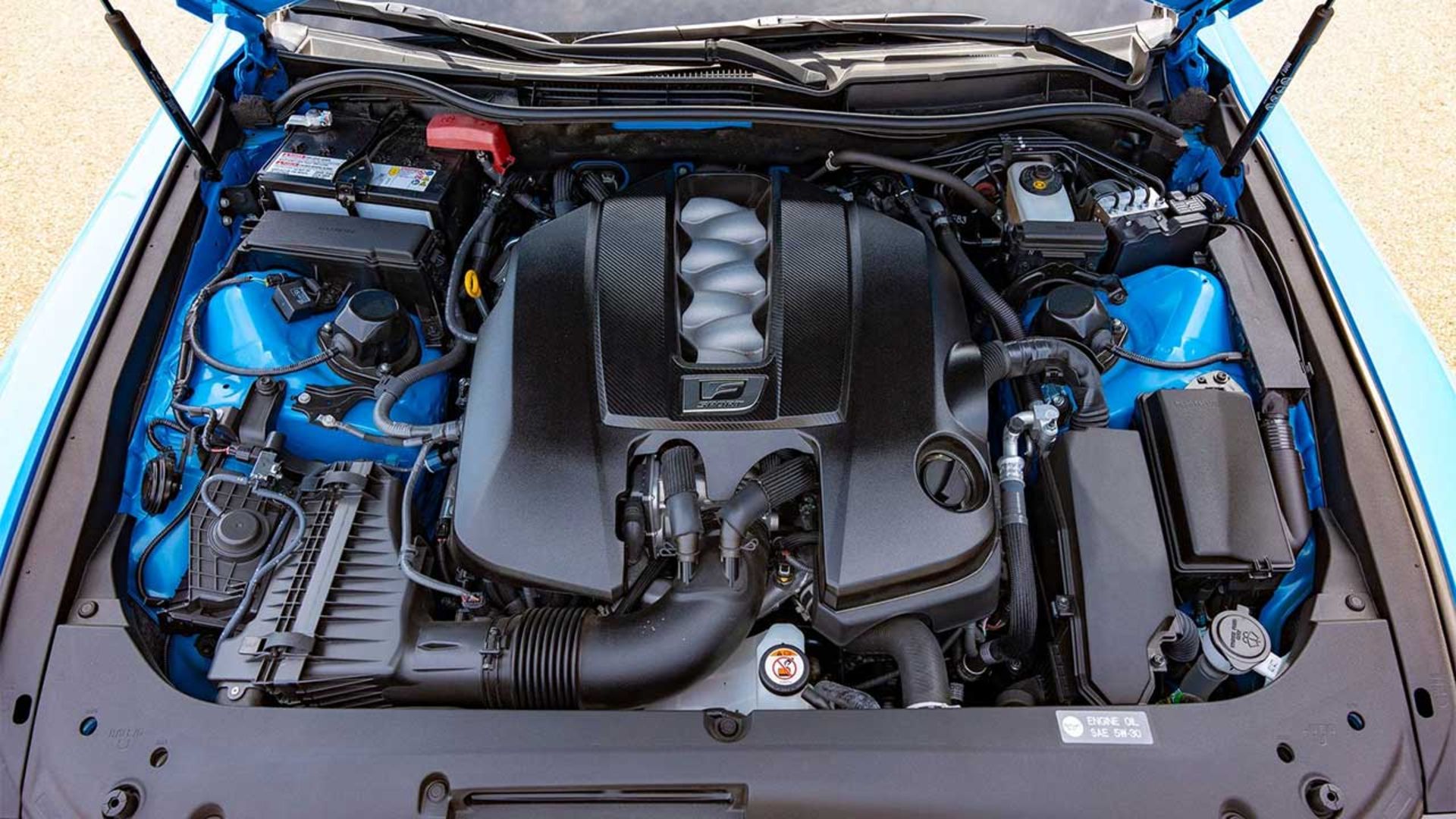 موتور V8 تنفس طبیعی تویوتا