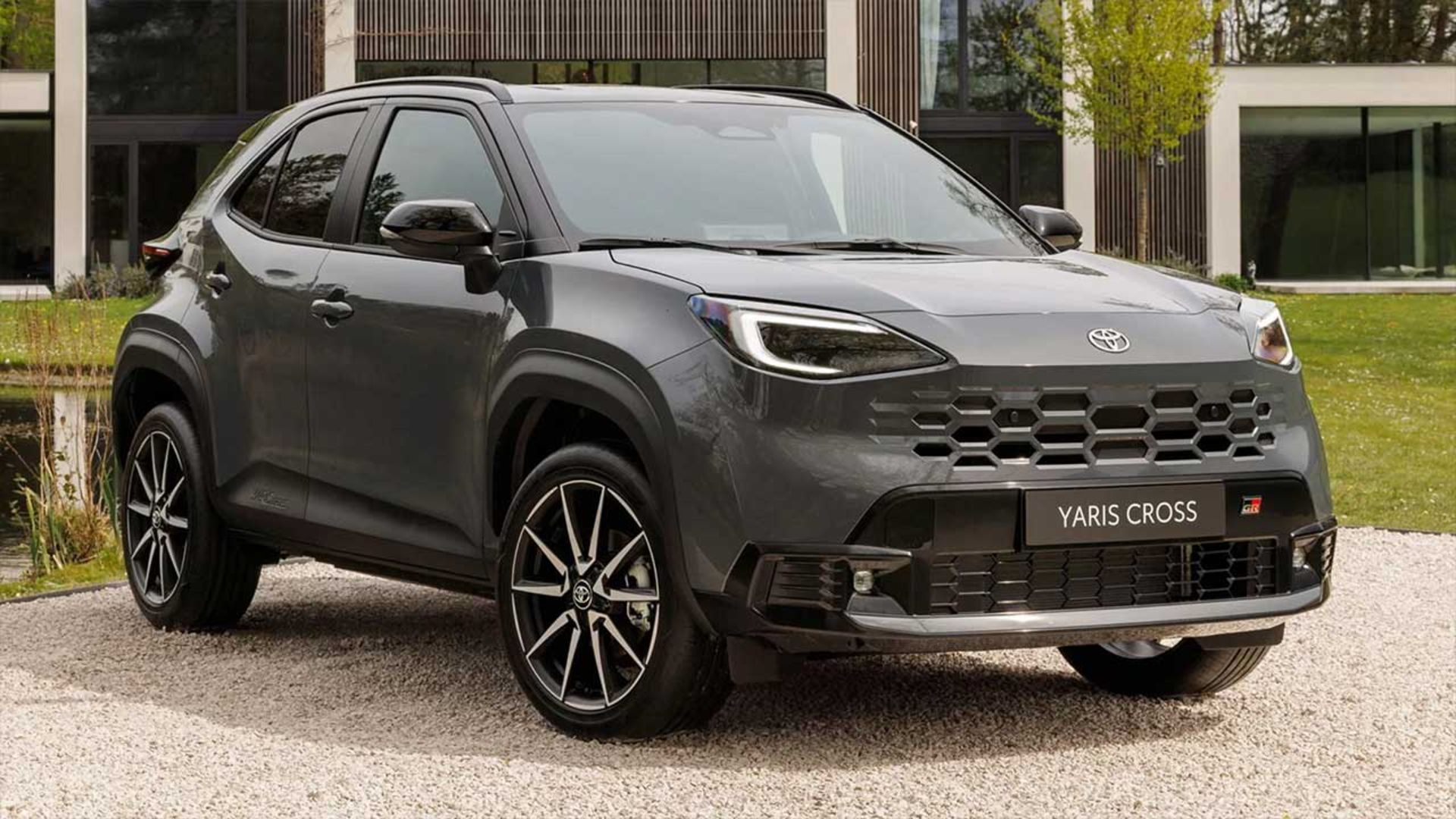 تویوتا یاریس کراس مدل ۲۰۲۶ 