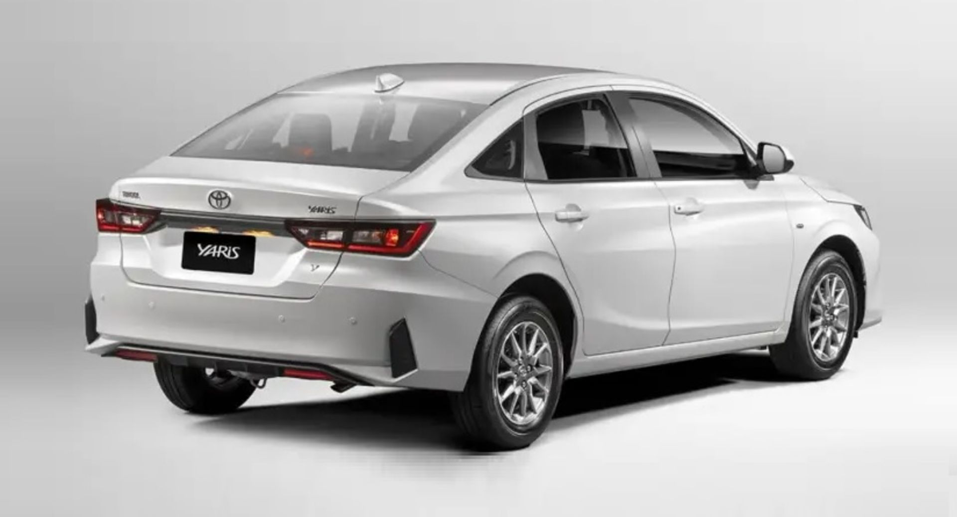 toyota yaris sedan 2024