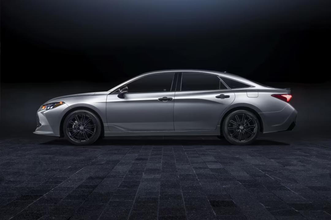 toyota avalon hybrid iran 