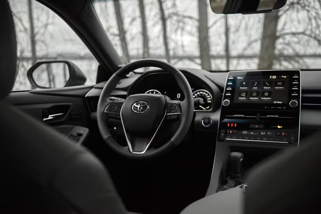 toyota avalon hybrid iran 