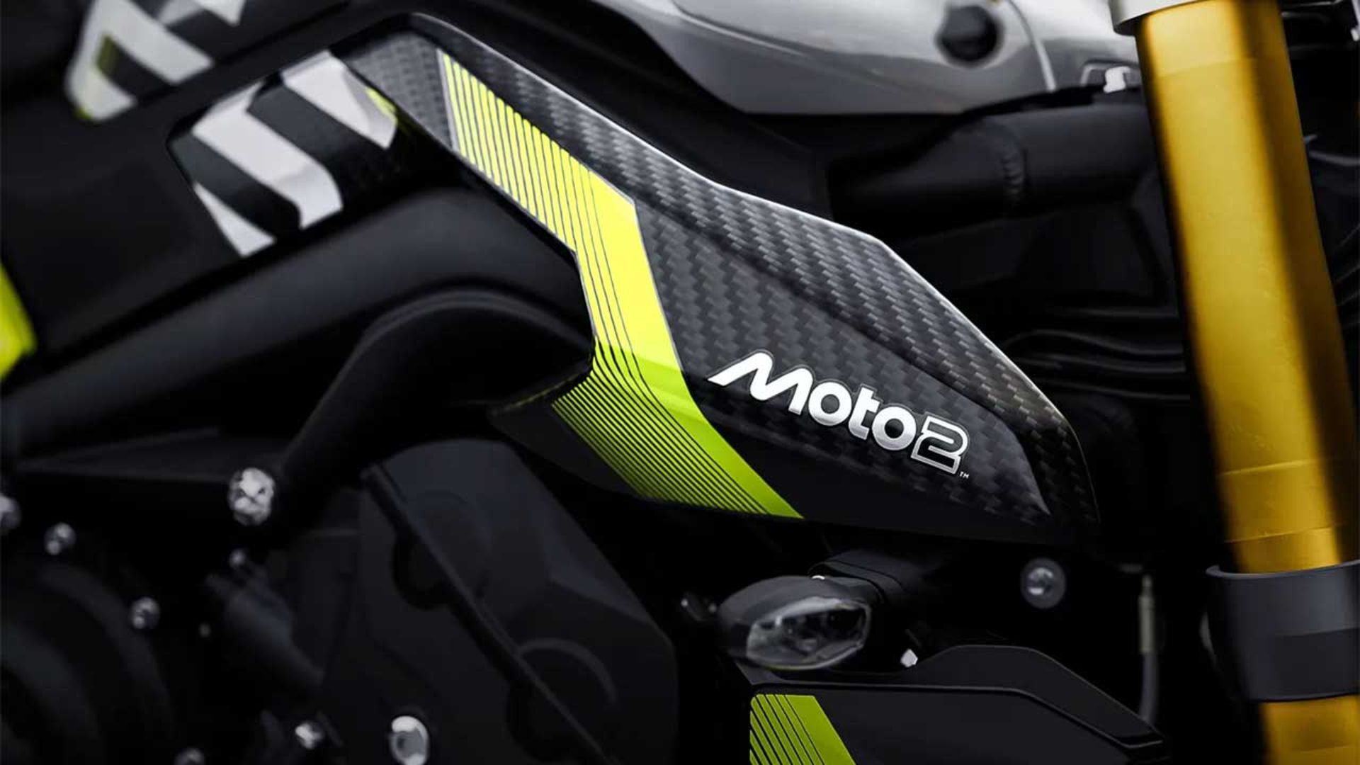 تریومف استریت تریپل 765 Moto2