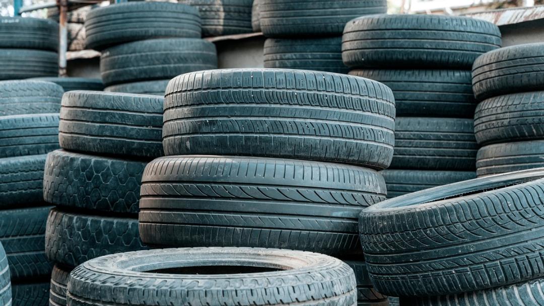 لاستیک دست دوم خارجی