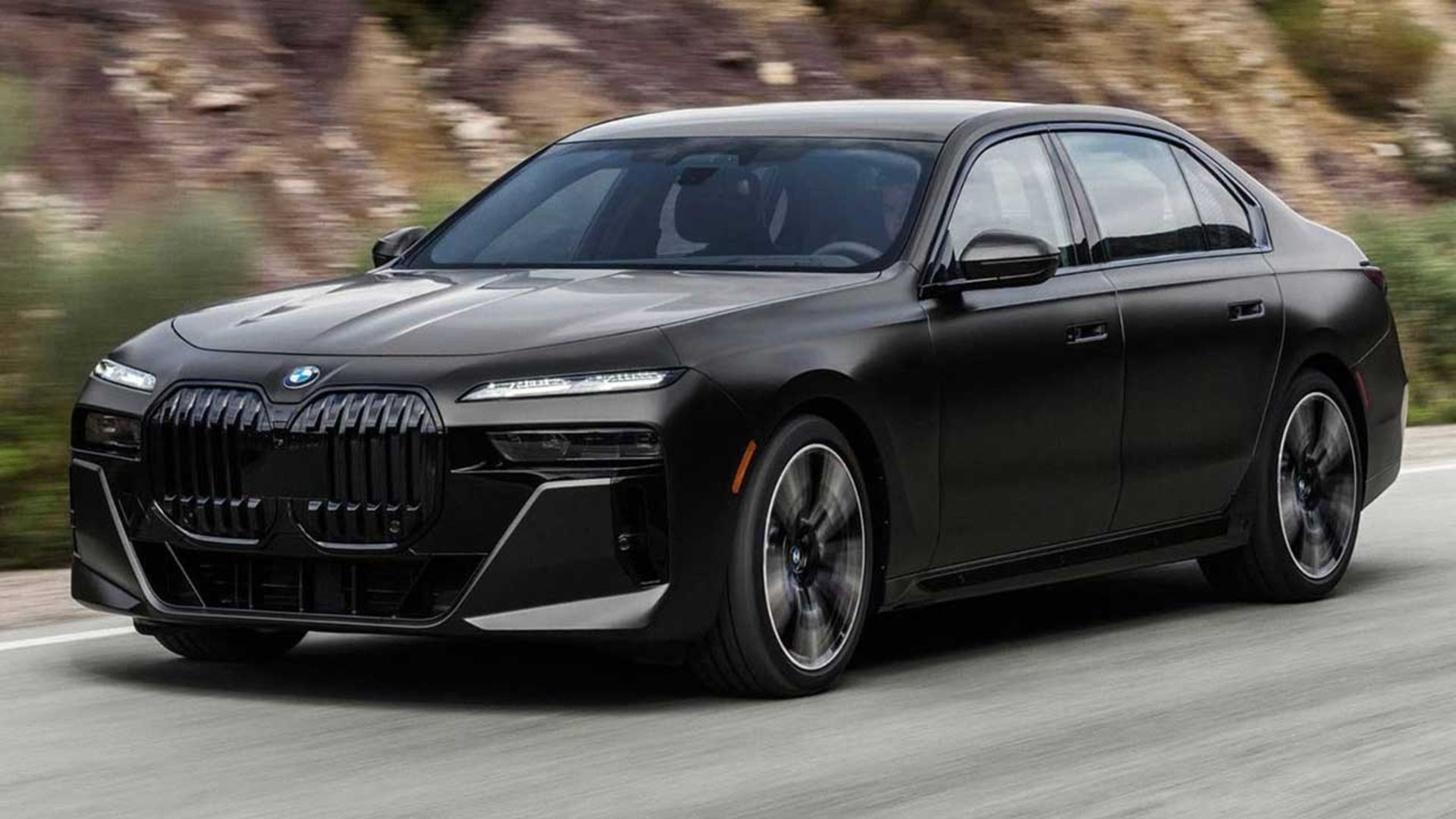 ب‌ام‌و 760i xDrive