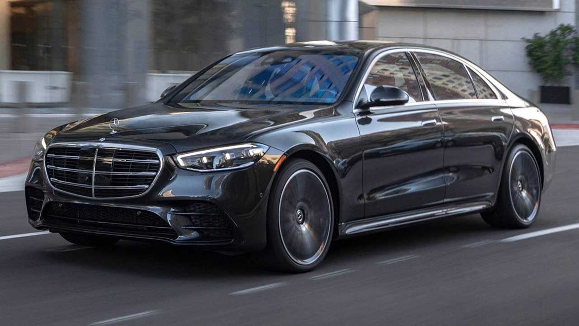 مرسدس بنز S580