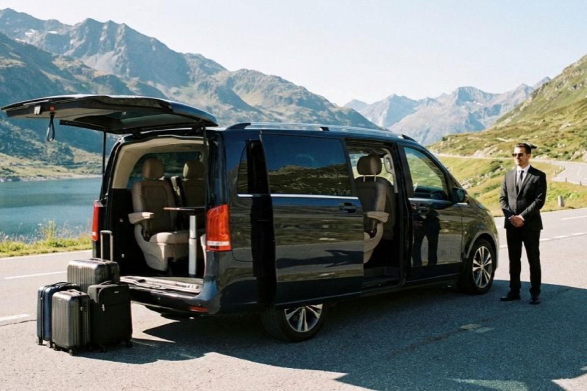 کرایه ون دربستی