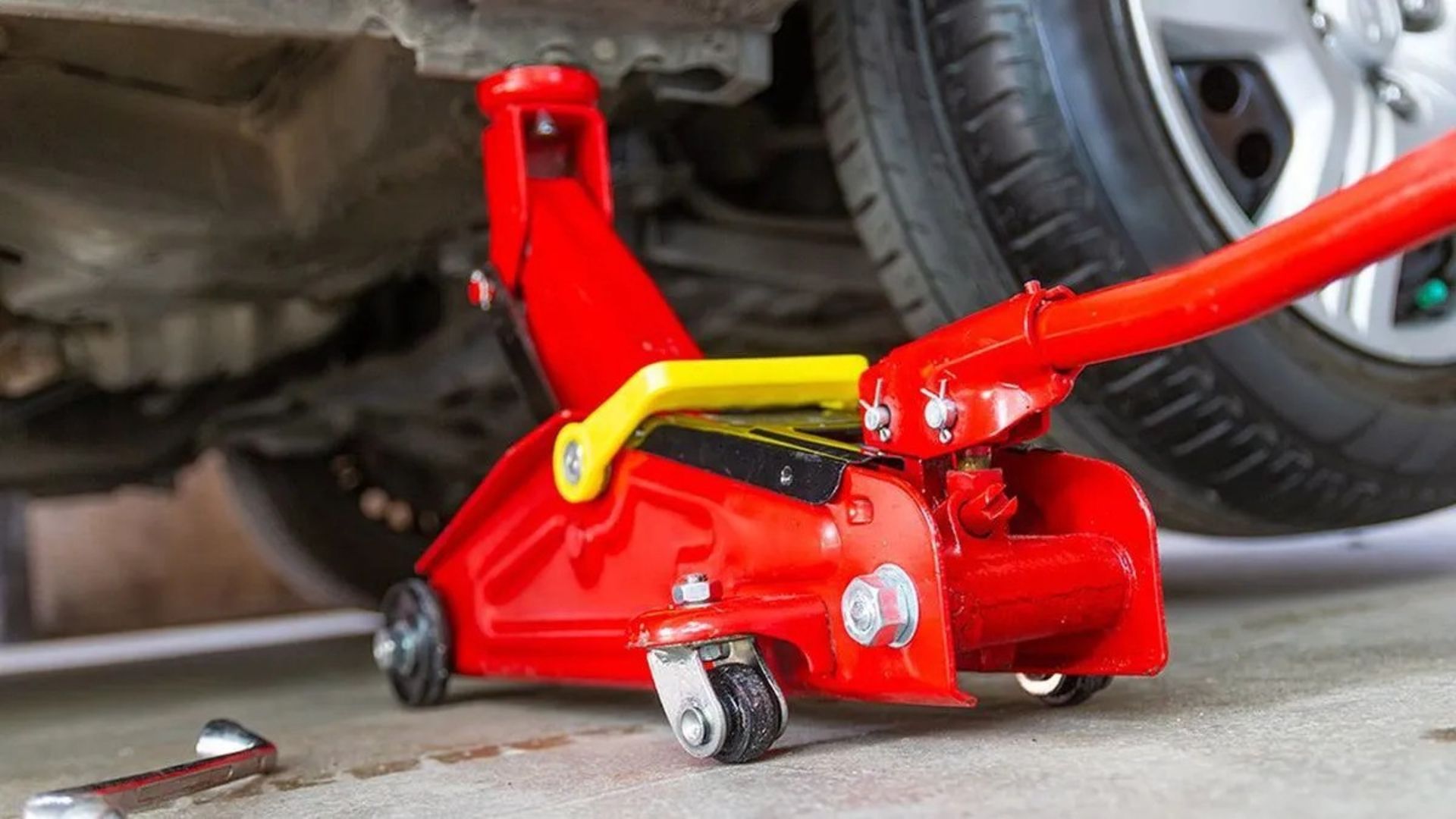 جک زدن نیسان وانت