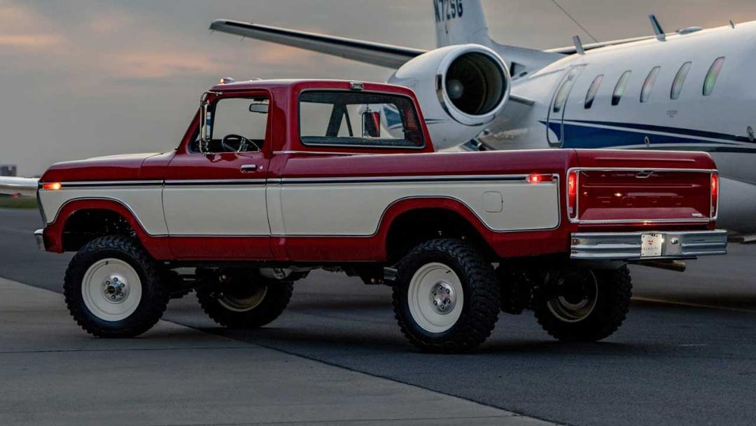بازتولید فورد F150 دهه 70