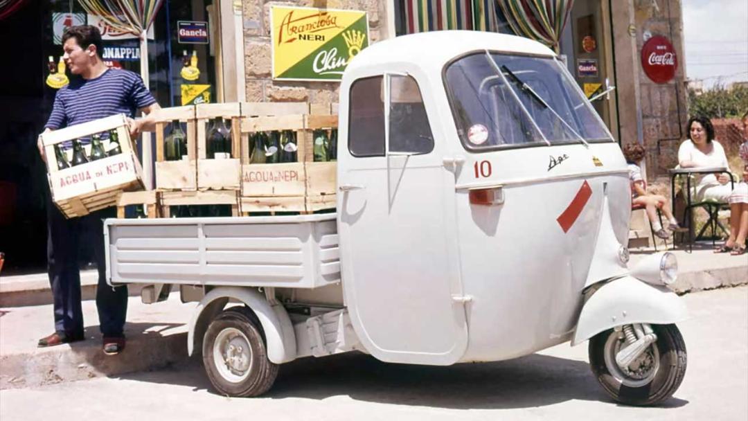 هشتادسالگی وسپا 