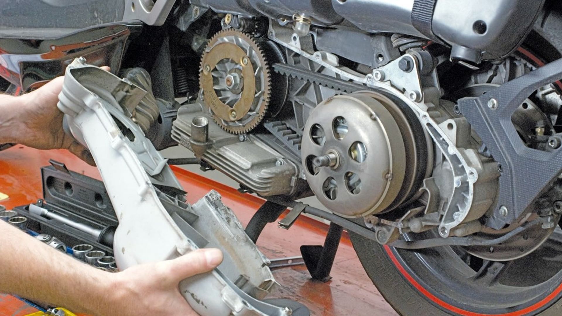 تسمه CVT موتور