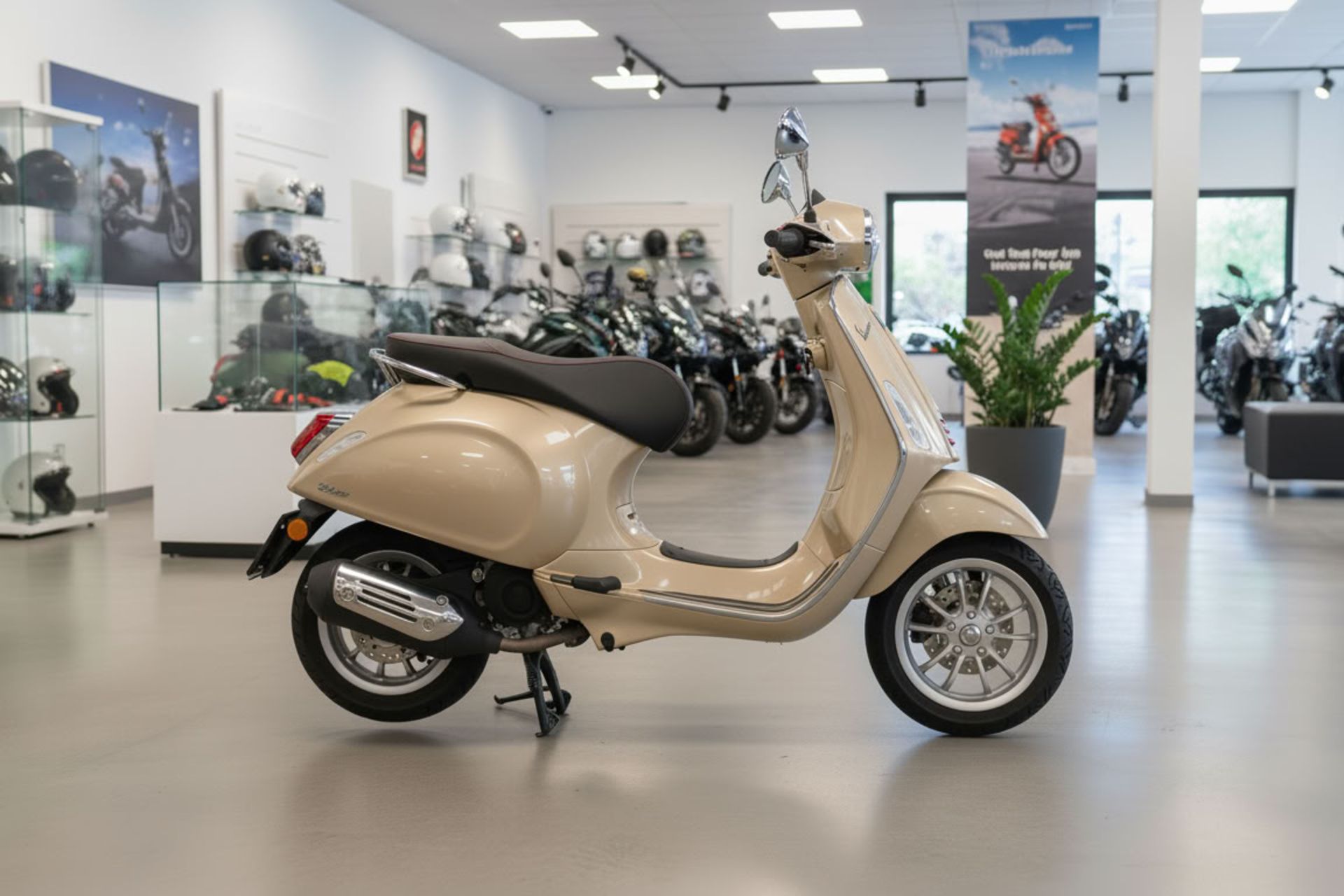 نمای جانبی موتورسیکلت وسپا اسپرینت s