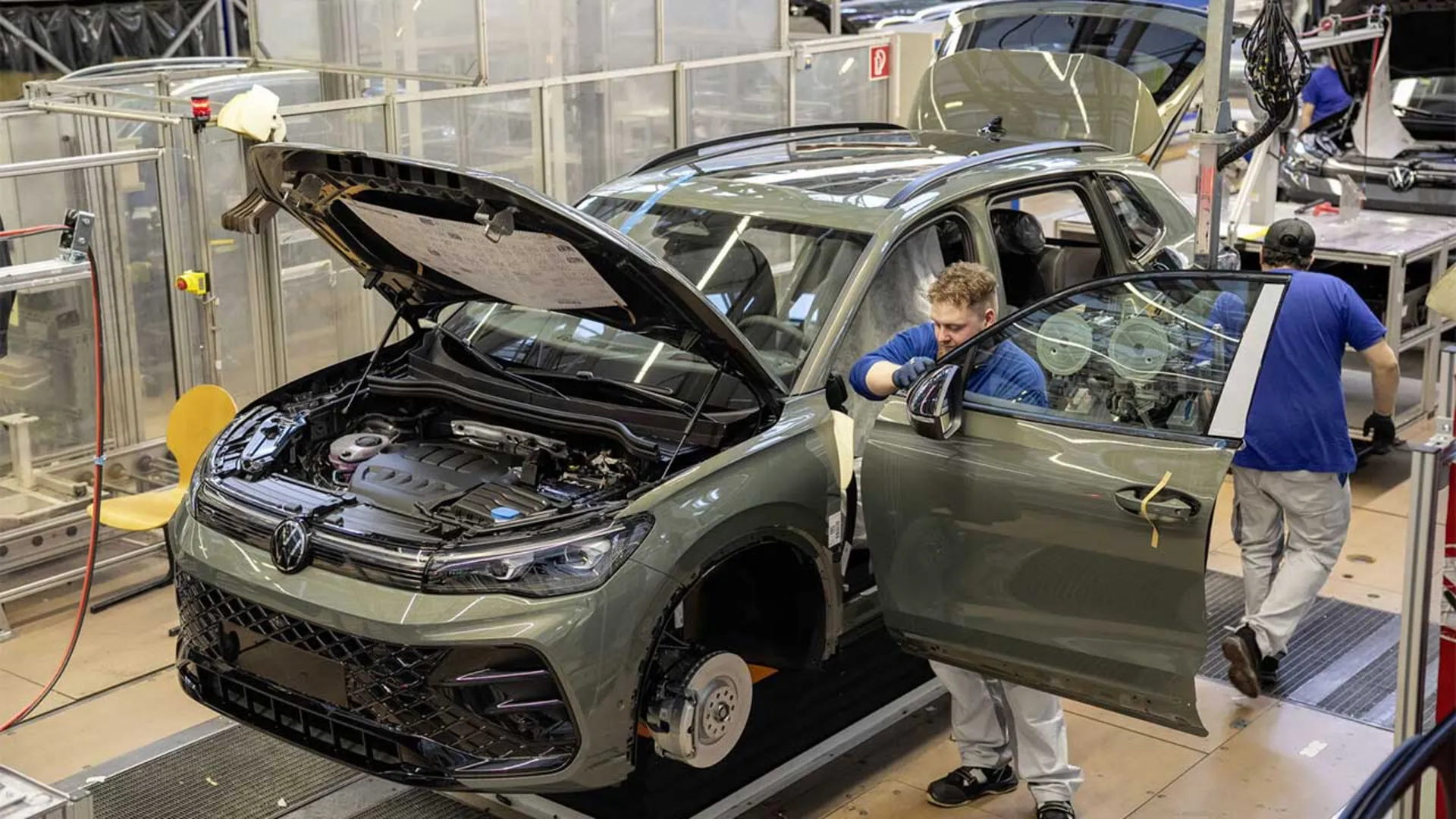 کاهش تولید فولکس‌واگن 