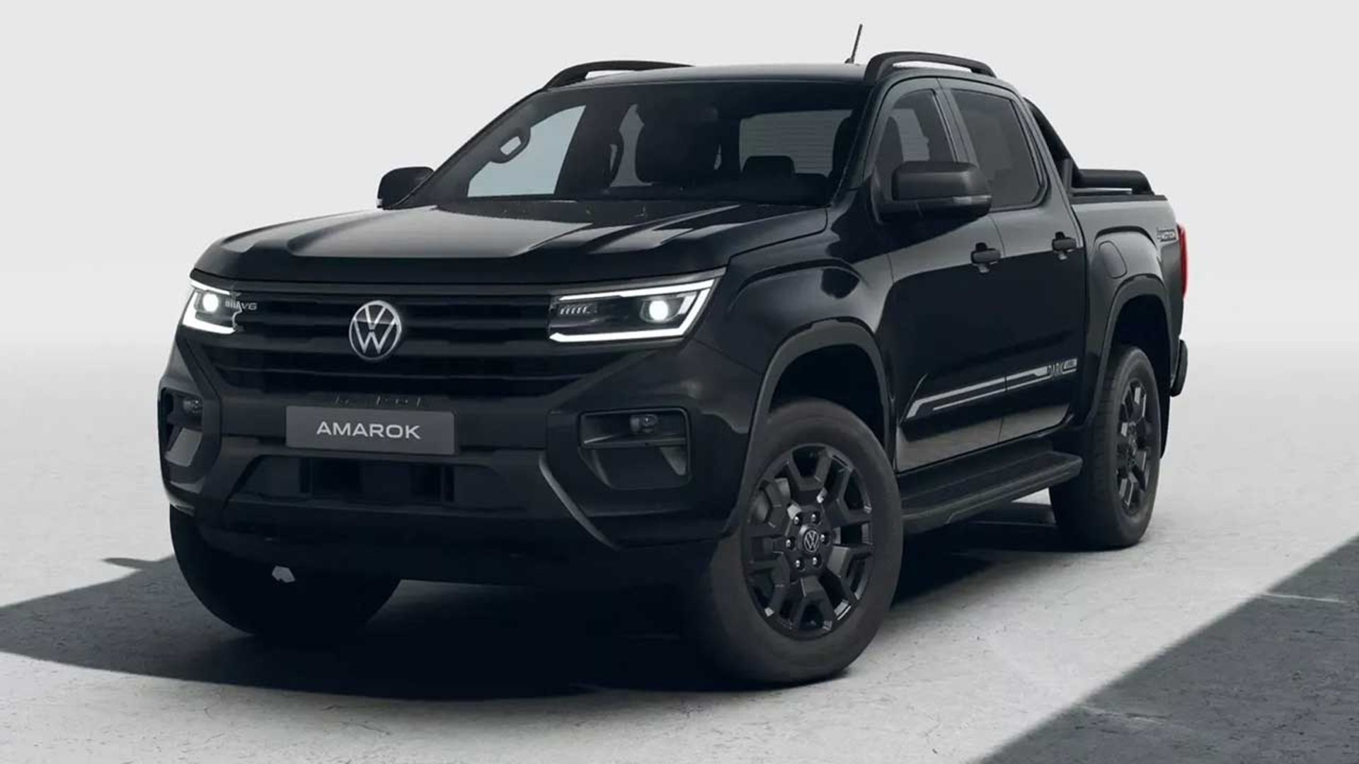 فولکس‌واگن آماروک دارک لیبل