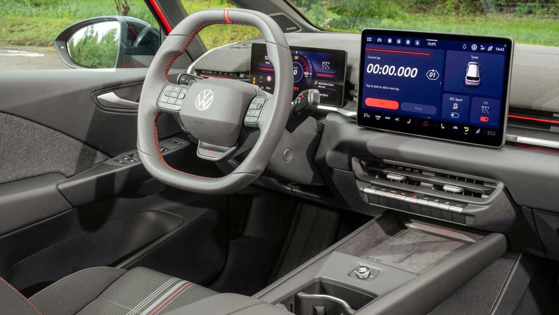 فولکس‌واگن ID.3 GTI نمای داخل و داشبورد