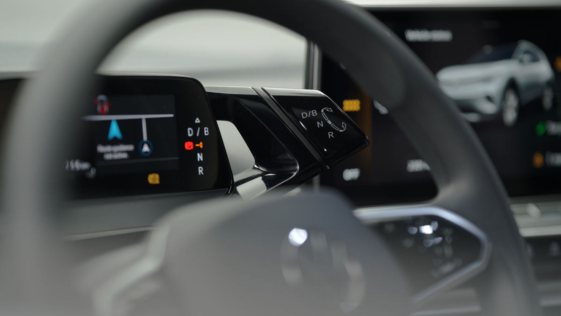 شیفتر فولکس ID.4 پرو