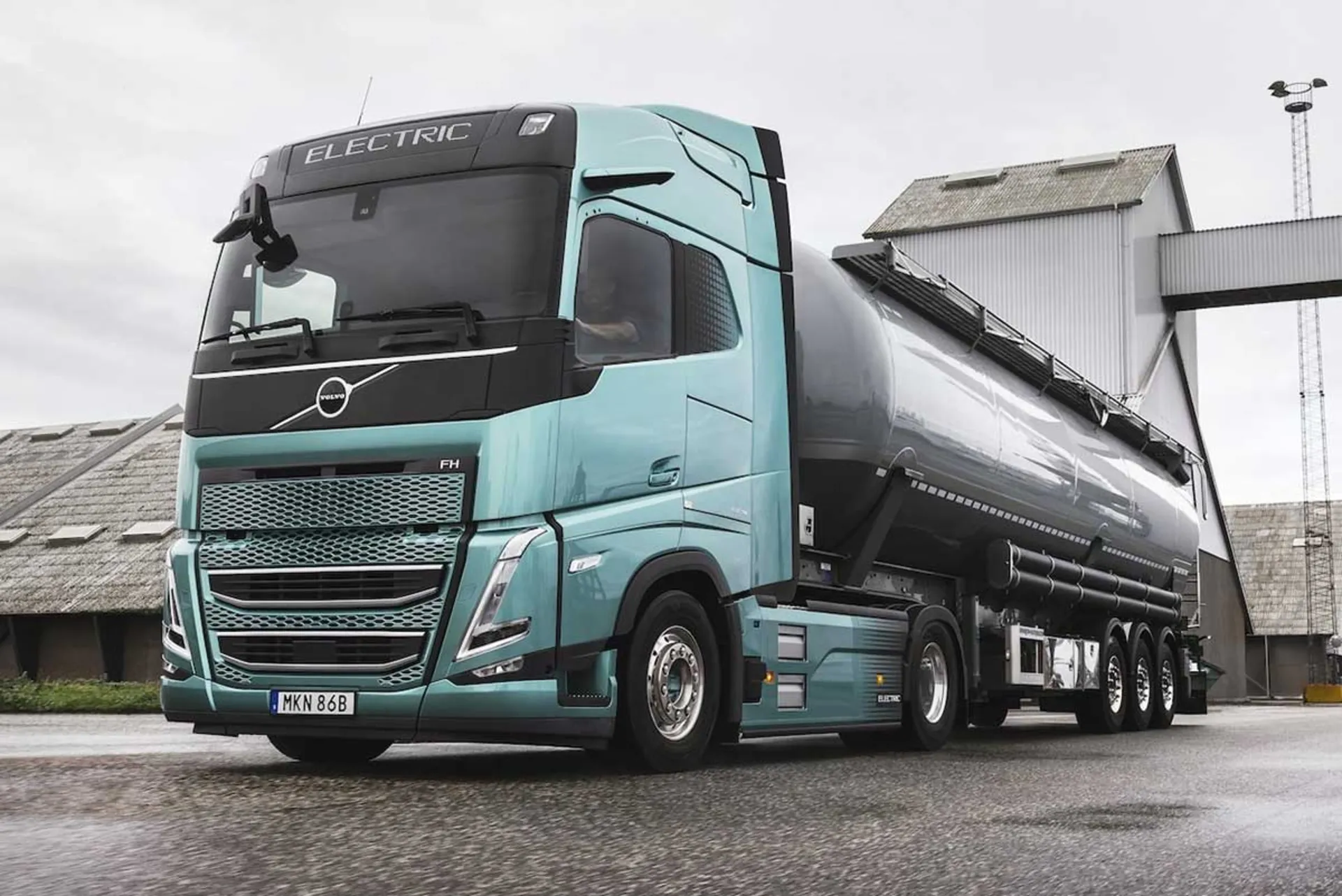 ولوو FH برقی