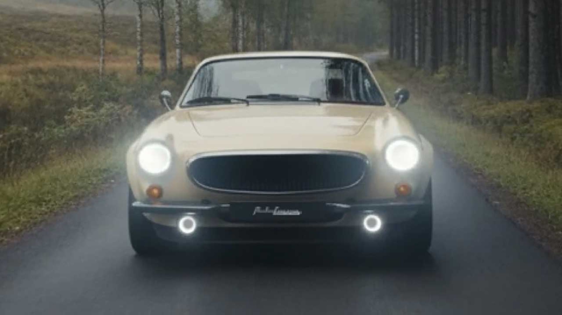 رستوماد ولوو P1800