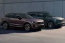 خودروهای ولوو (Volvo) مدل XC60 و XC90 با پیشرانه هیبریدی در فضای باز